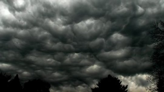 Luxemburg - o tornadă violentă a rănit grav 7 persoane şi a provocat pagube