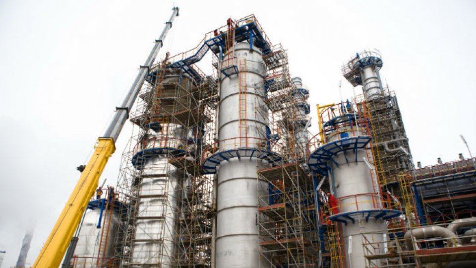 Contract semnat între reprezentanţii companiilor Transgaz şi Black Sea Oil 