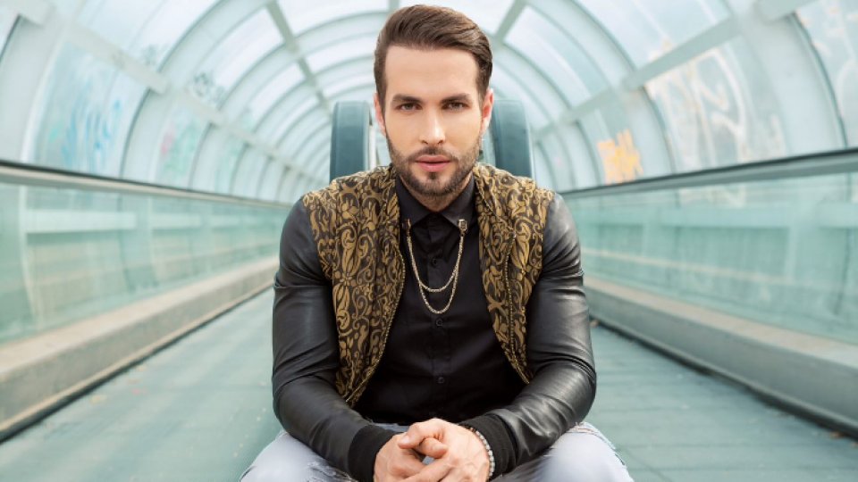 Randi , Intre Prieteni