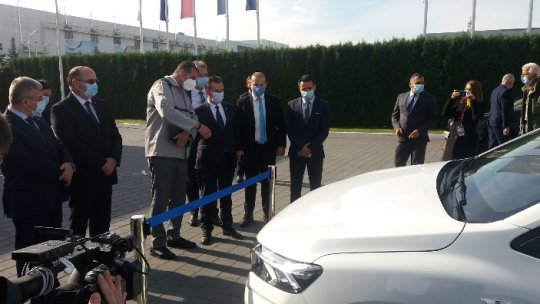 Premierul Orban, vizită la Uzinele Dacia Mioveni