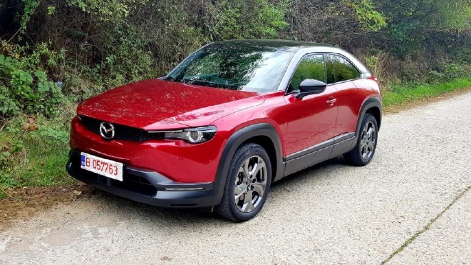 Probă de Drum - MAZDA MX-30