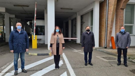 Dosarele de burse pentru elevii români din Ucraina, preluate de la graniță