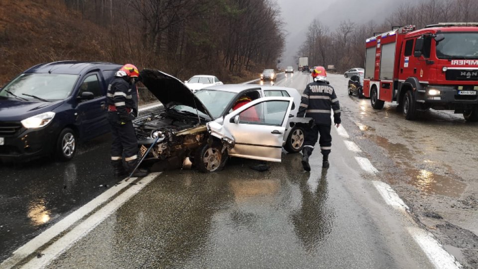 Trafic oprit pe A1 București-Pitești. Accident cu 10 autoturisme