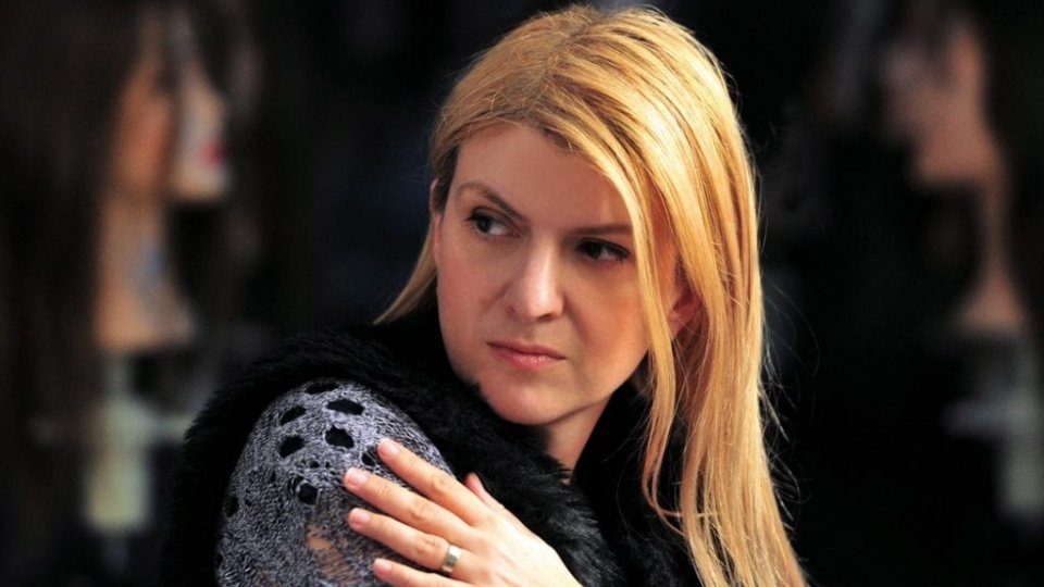 Alice Năstase Buciuta - Între Prieteni