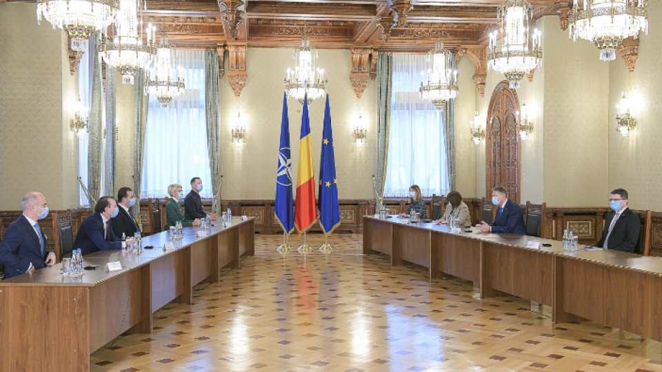 Consultări cu partidele parlamentare pentru formarea unei majorități