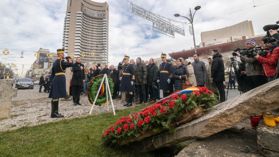 The president laid a wreath at the wayside cross in University Square