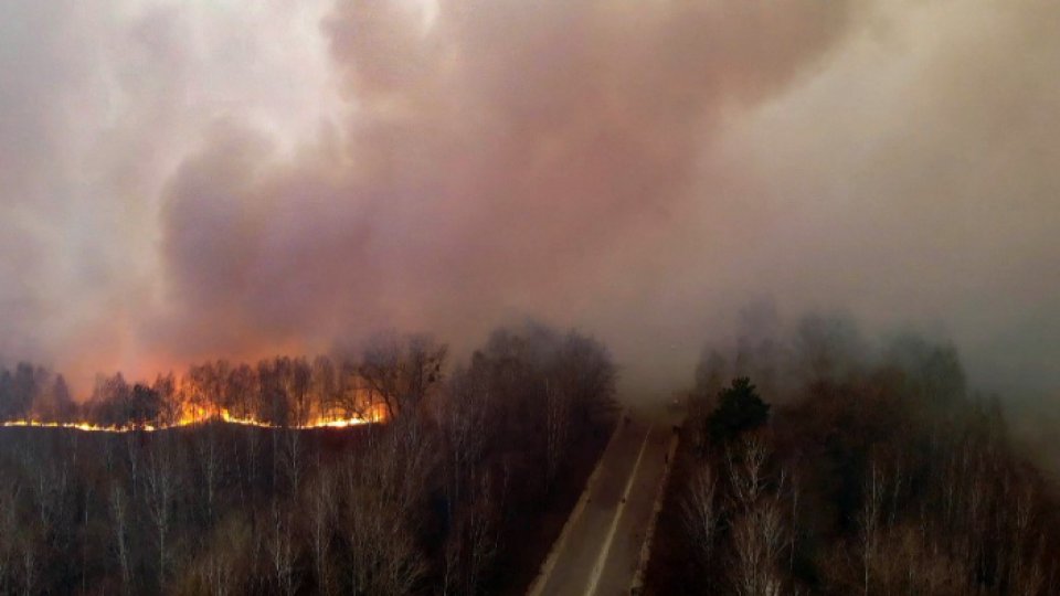 Incendiile forestiere din apropiere de Cernobîl „au fost stinse”