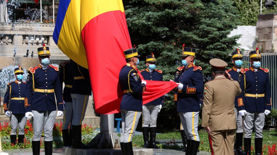 Ceremonii organizate în toată ţara de Ziua Drapelului Național