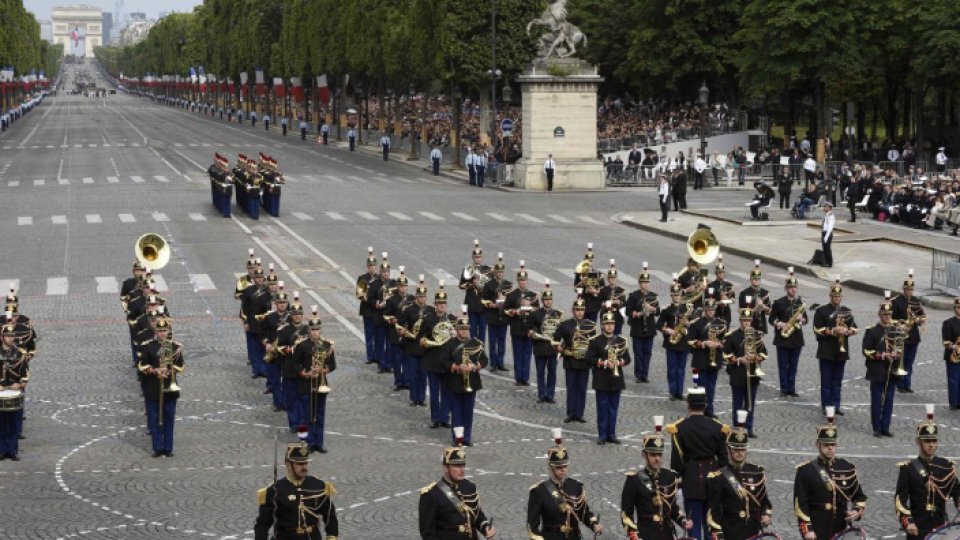 Franța sărbătorește Ziua Națională în condiţii de pandemie