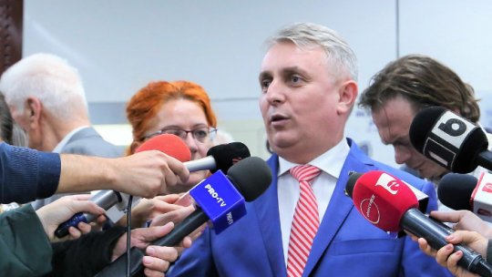 Ministrul transporturilor a semnat contractul pentru DN 2L, Soveja-Lepșa