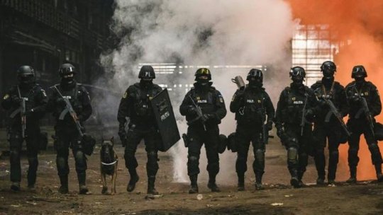 Conducerea MAI le-a mulţumit poliţiştilor şi jandarmilor