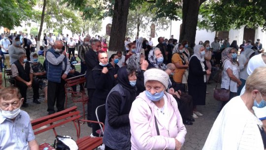 Mii de credincioși la Mănăstirea Hodoş Bodrog