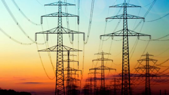 Piaţa de energie electrică se liberalizează de la 1 ianuarie