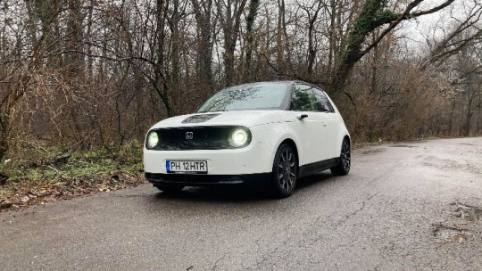 Probă de Drum - Honda E