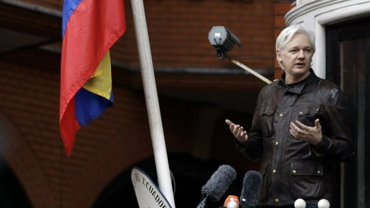 Un tribunal din Marea Britanie va decide dacă Julian Assange va fi eliberat
