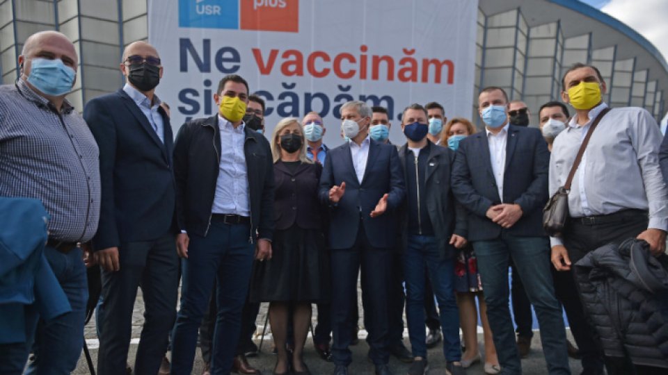 La congresul USR PLUS participă doar persoanele vaccinate