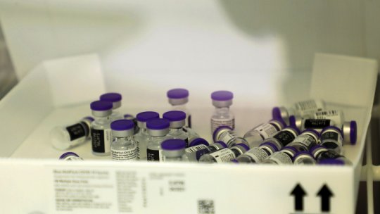 O nouă tranşă de vaccin de la compania Pfizer/BioNTech, soseşte în ţară