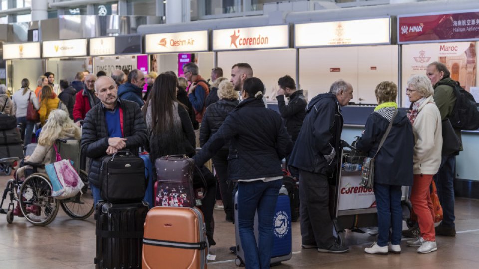 Aglomeraţie la Aeroportul Otopeni