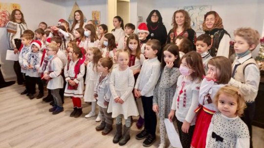 Copiii românilor din afara granițelor vă colindă de Craciun!