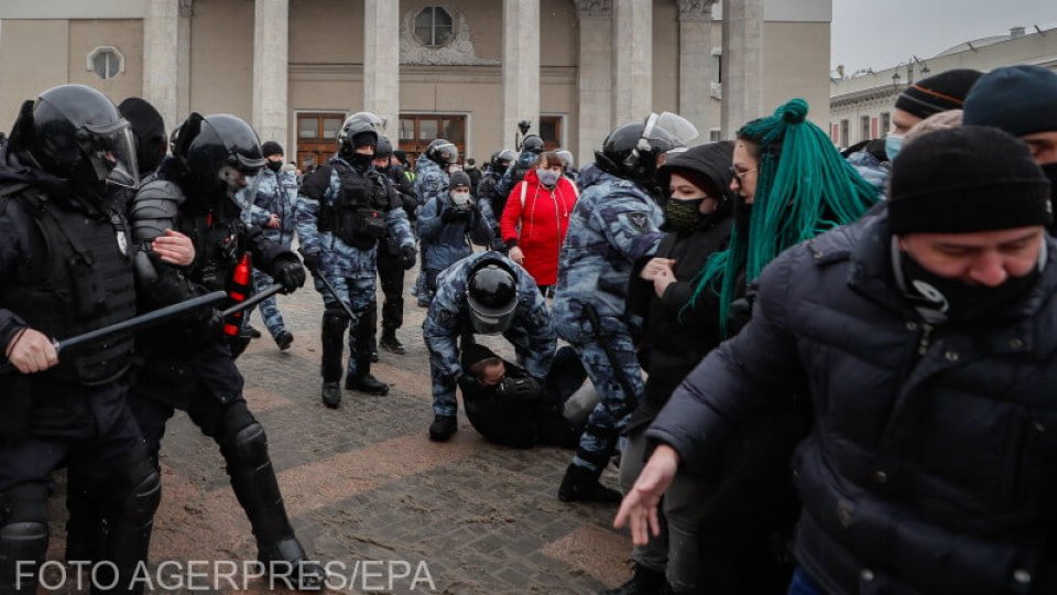 SUA condamnă "tacticile dure" folosite de Rusia împotriva protestatarilor