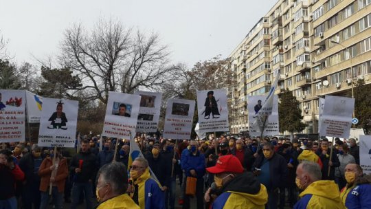 Sindicaliști de la Metrorex, protest la Ministerul Transporturilor
