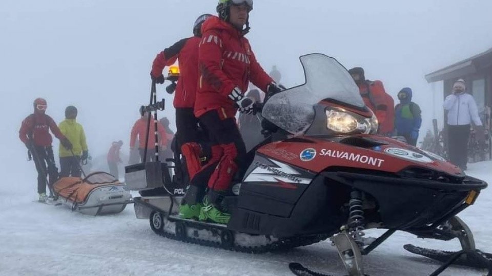 Recuperarea a doi turişti rămaşi blocaţi în zona platoului Bucegi