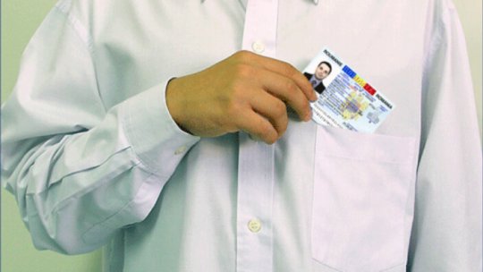 Cartea de identitate electronică va putea fi solicitată din luna august