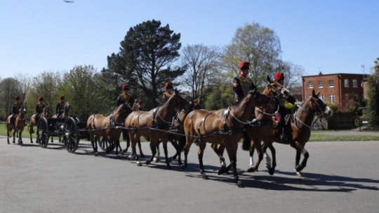 În Marea Britanie au loc funeraliile prințului Philip