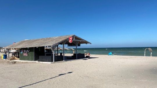 Turiştii care vor veni pe litoral se vor putea imuniza anti-COVID