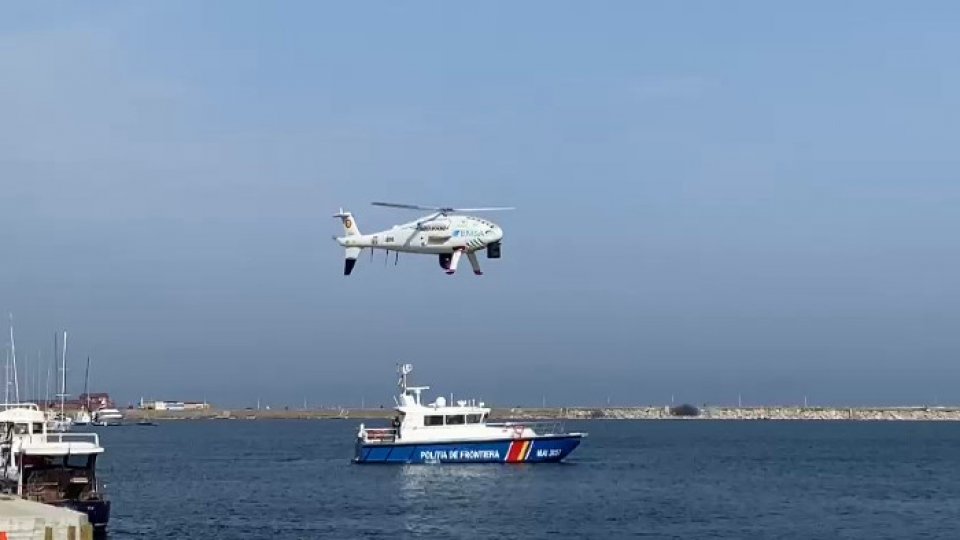 Drone de mari dimensiuni pentru supravegherea zonei de coastă