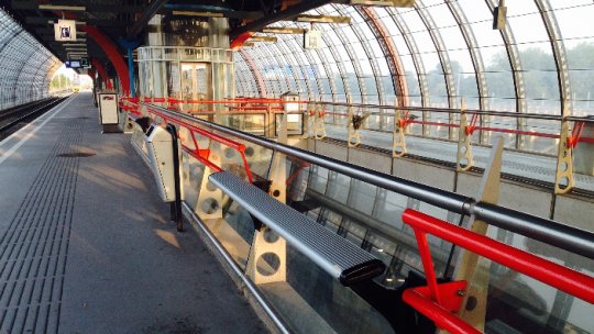 Reclamele la combustibilii fosili, interzise în metroul din Amsterdam