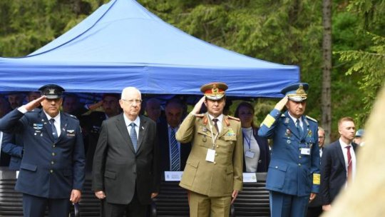 Comemorarea soldaților morți în 2010 în accidentul aviatic din M-ții Bucegi