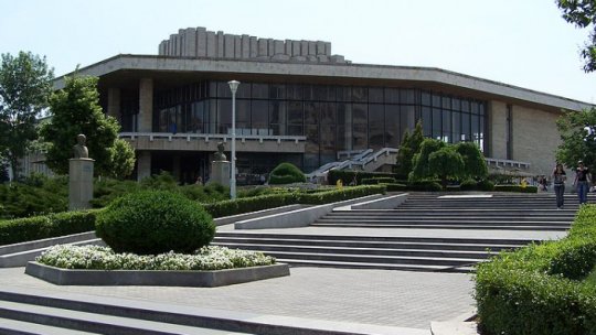 „Cel mai lung spectacol” de teatru din istorie