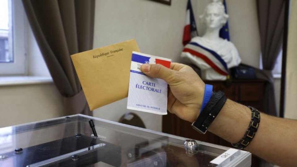 Scena politică din Franța înaintea alegerilor prezidențiale