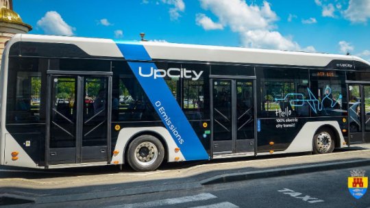 Au început testările primului autobuz electric produs în România