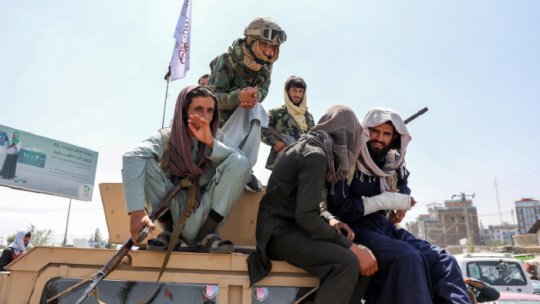 Talibanii resping acuzaţiile potrivit cărora ar fi comis crime de război