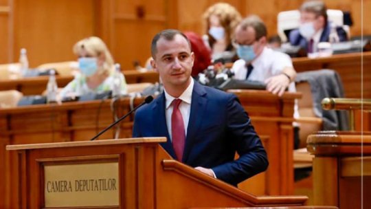 Moțiunea de cenzură a PSD a fost citită în plenul Parlamentului