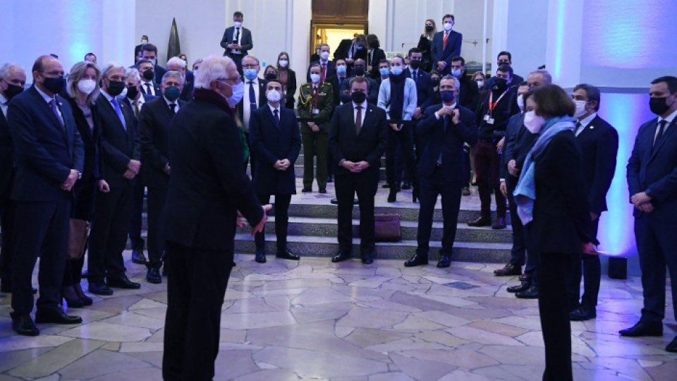 Reuniune a miniştrilor apărării şi de externe din Uniunea Europeană