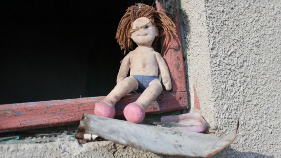 Peste 44.000 de copii abandonați se aflau în sistemul de stat