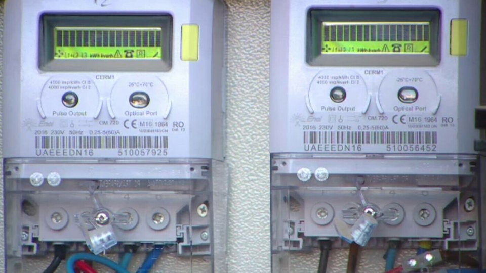 Capping and compensation of electricity and natural gas prices