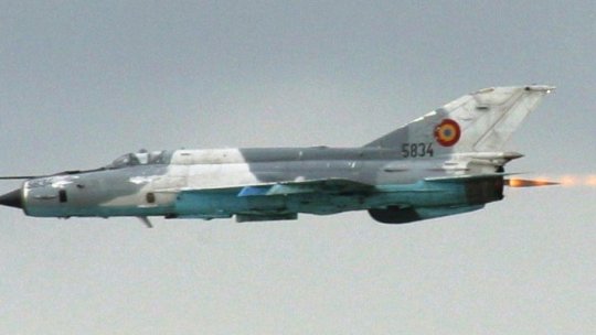 Two fighter aircraft of the Romanian Air Force intercepted and escorted a civilian plane