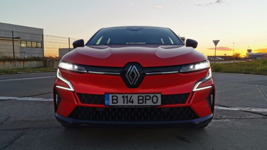 Megane E-Tech electric - cavalerul francez