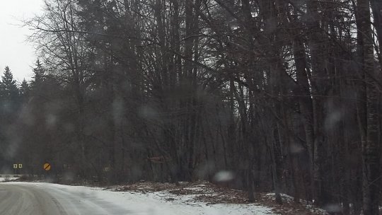 Sectoarele de la altitudine mare ale Transfăgărăşanului şi Transalpinei rămân încă deschise