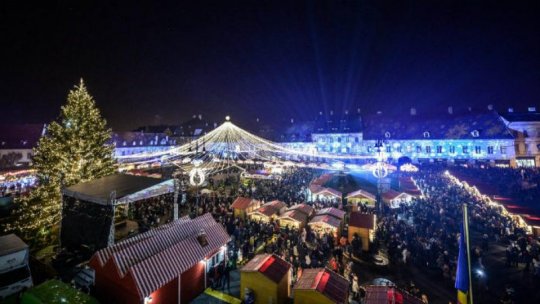 S-a deschis Târgul de Crăciun din Bucureşti, în Piaţa Constituţiei