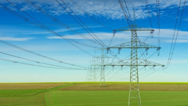 Compania ucraineană de stat de comerț cu energie a efectuat duminică un test de import de energie din România