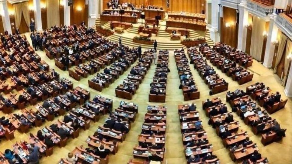 Solemn meeting in the Parliament on the occasion of the National Day of Romania