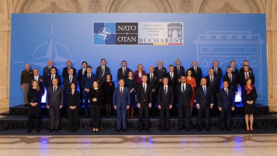 A doua zi a reuniunii miniştrilor de externe NATO de la Bucureşti