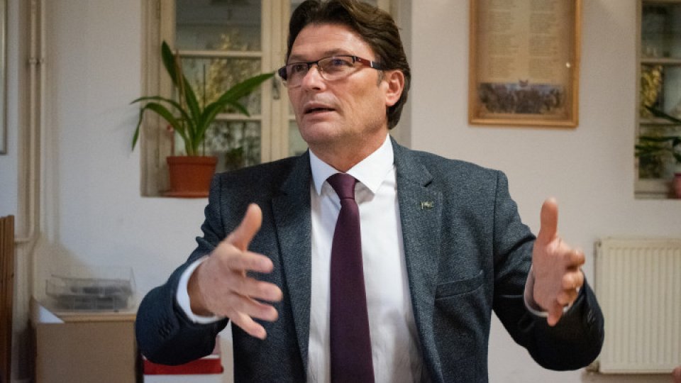 Dosar penal deschis unui politician din Ungaria pentru ameninţarea unei jurnaliste de la Radio România Târgu Mureș