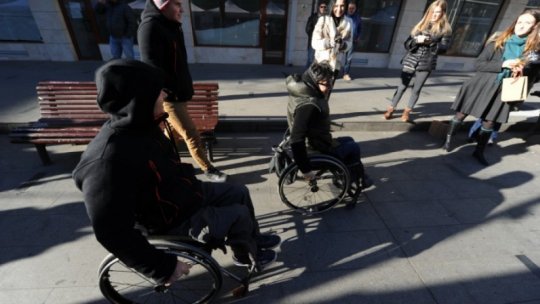Persoanele cu handicap vor primi anual bani de la stat pentru terapia de recuperare