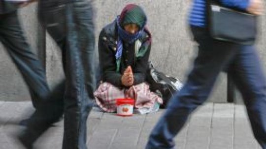 Rețelele de crimă organizată care exploatează copii și bătrâni trimiși la cerșit „profită din plin în această perioadă”